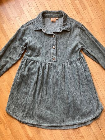 Mädchen Winterkleid Gr. 128