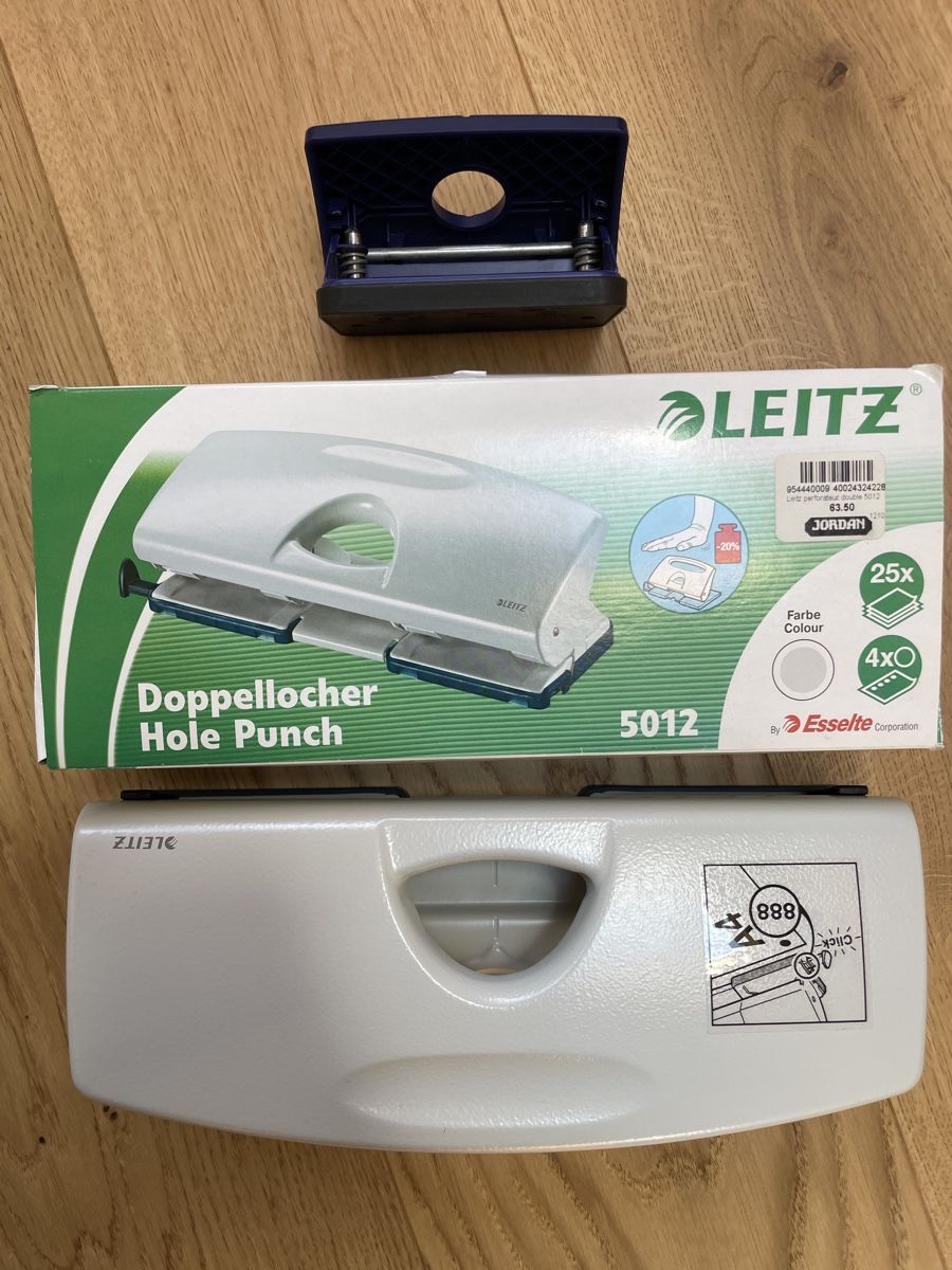 Leitz Macchine rilegatrici: Perforatrice Leitz – Usato da Hérémence venduto da saburan 1