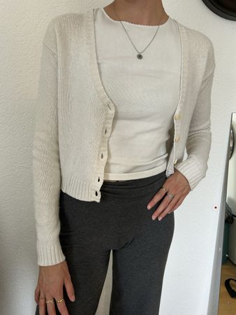 cardigan blanc