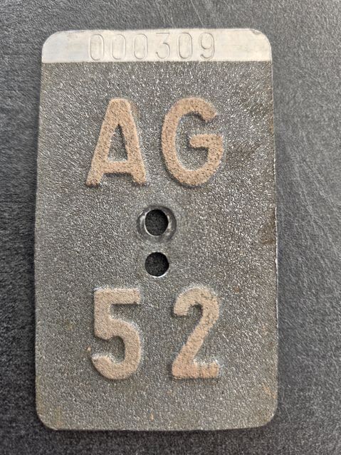 Sachs Insegne: Velonummer AG 52 plaque Velo – Usato da Schenkon venduto da Uhu007