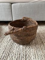 Schöner Korb aus Naturmaterial, vielseitig verwendbar