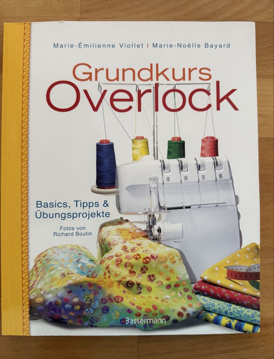 Elna Machines à coudre: Overlockmaschine Elna 664 mit Anleitung – D'occasion à Gattikon par Anita-E 3