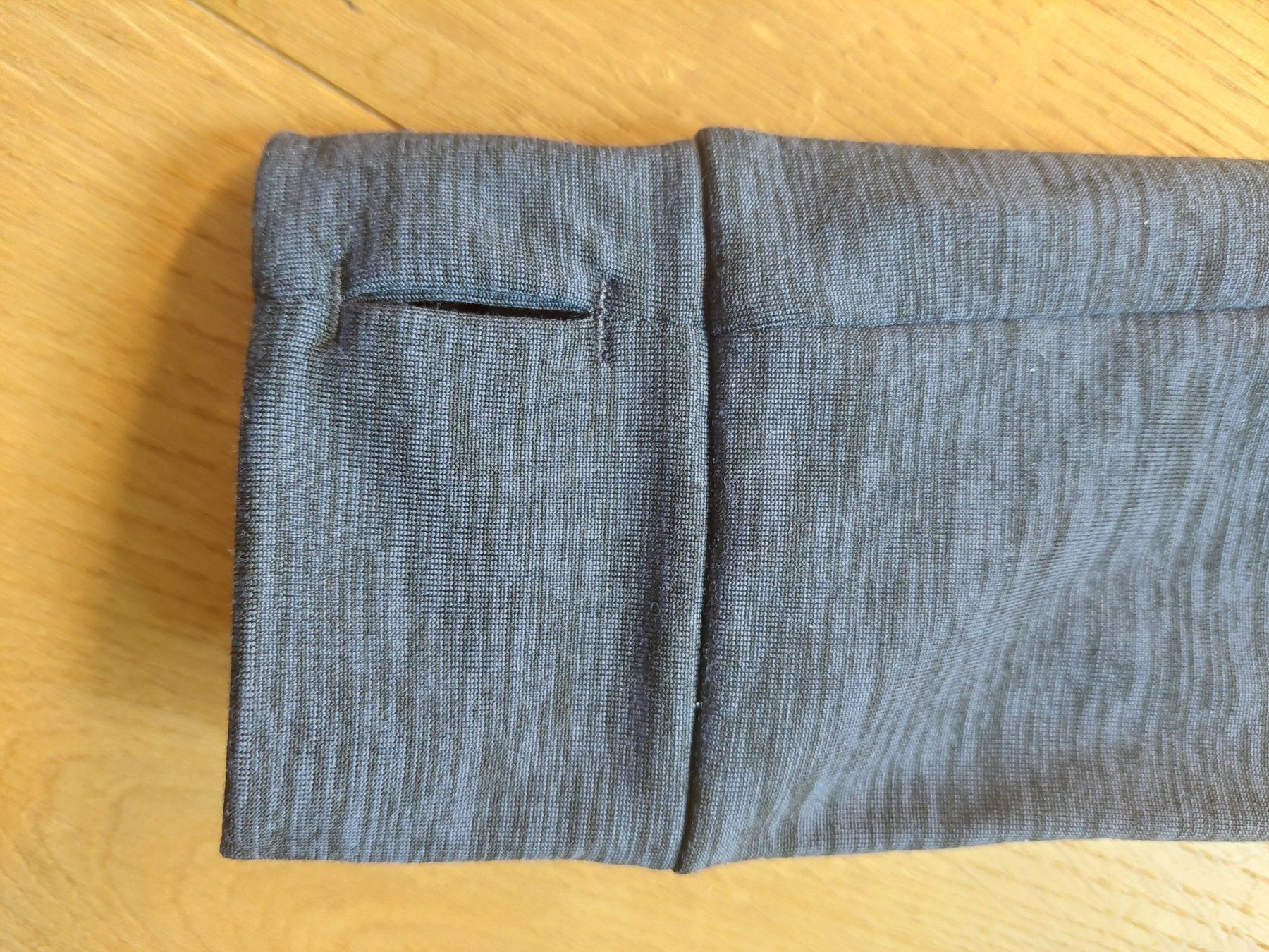 Maglioni & Felpe: Funktion Pulli,dünn, leicht, schnell trocknend, Gr.152=12J. – Usato da Sarnen venduto da Goldesel 3