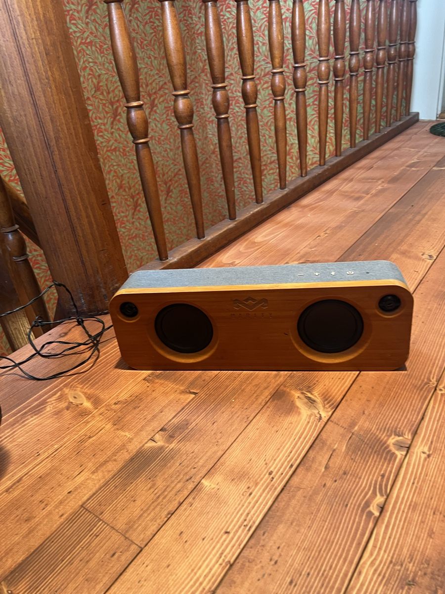 House of Marley Lautsprecher: Bluetooth Lautsprecher Marley Holz Design – Gebraucht aus Bern von JoelBurgunder