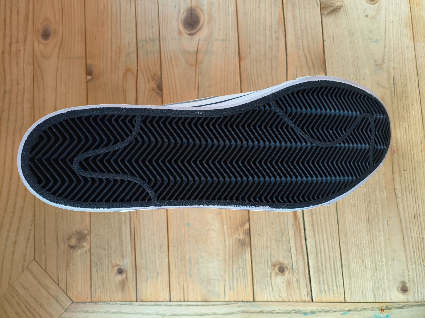 Nike Scarpe da uomo: NIKE TOKI Gr. 44 – Nuovo e nell'imballaggio originale da Herisau venduto da dku_85hh 3