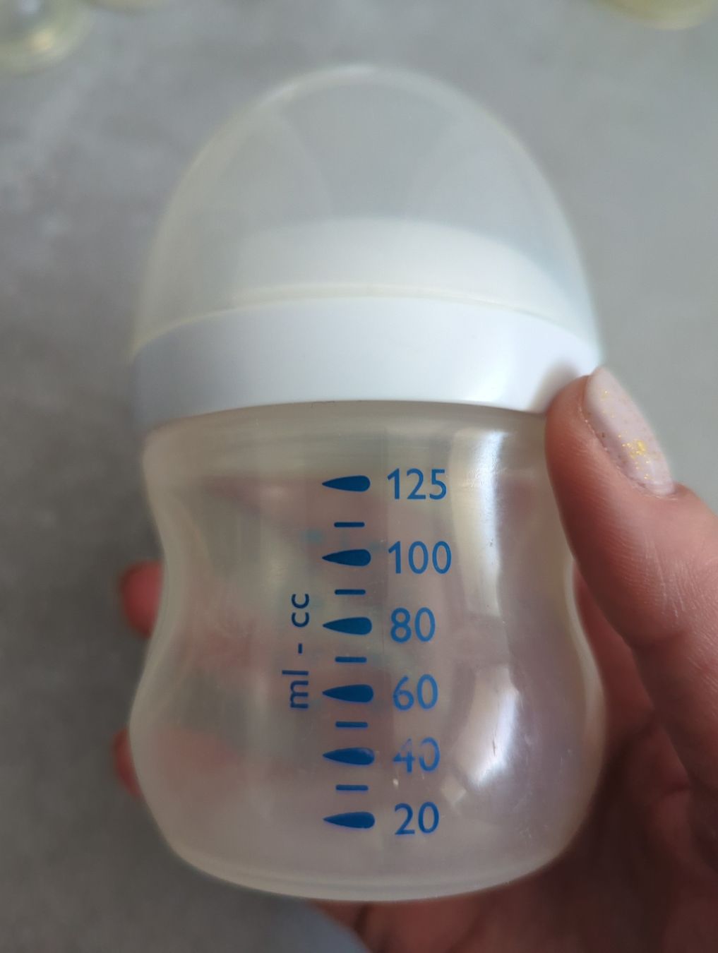 Avent Pasti del neonato: Avent Babyflaschen 125 ml – Usato da Eglisau venduto da raf_hn2x 2