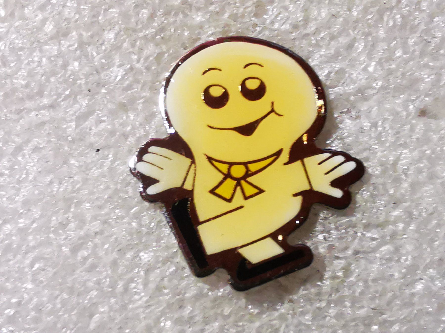 Placchette & Badge: Ansteckpin 114: Maga Bio – Usato da Oppligen venduto da Pin-Fall-Shop