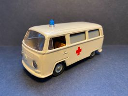 VW Volkswagen T2 Bulli Ambulance Ambulanz CKO Replica Blech