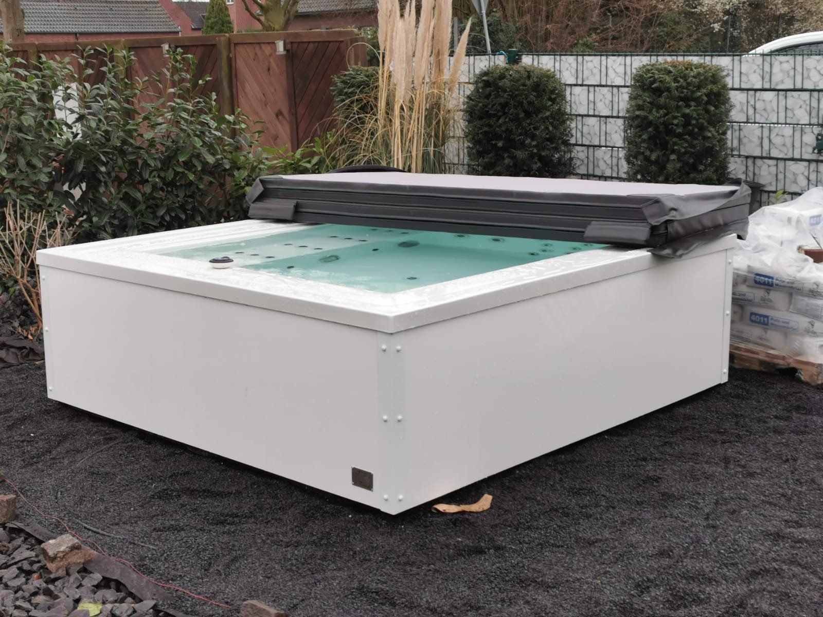 Whirlpool: Whirlpool - The One – Usato da Stetten AG venduto da LavaPools 5