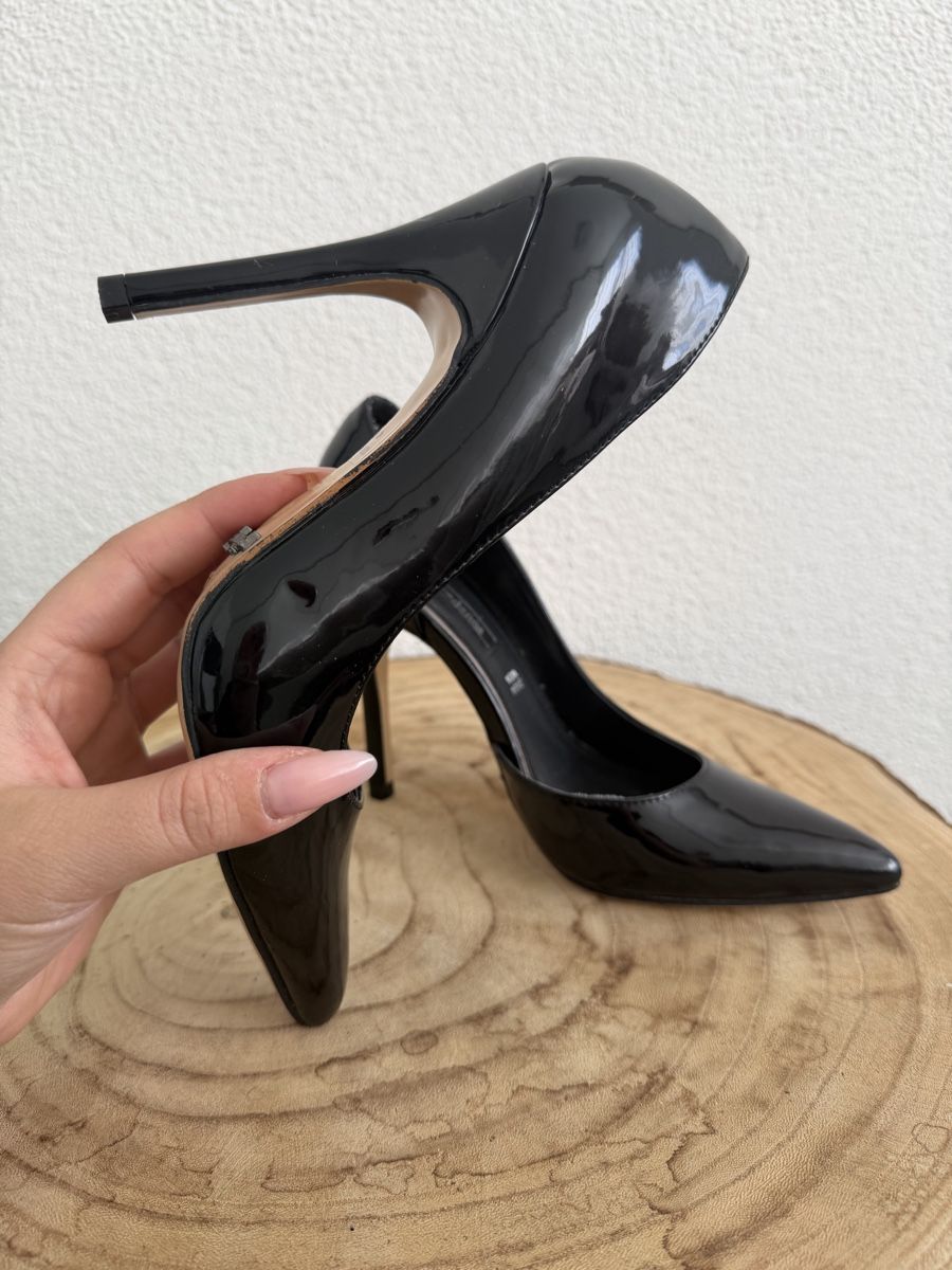 Scarpe da donna: PrimaDonna Lackleder High Heels Schwarz Gr. 37 – Nuovo (secondo la descrizione) da Hägglingen venduto da Raff_Ella 3