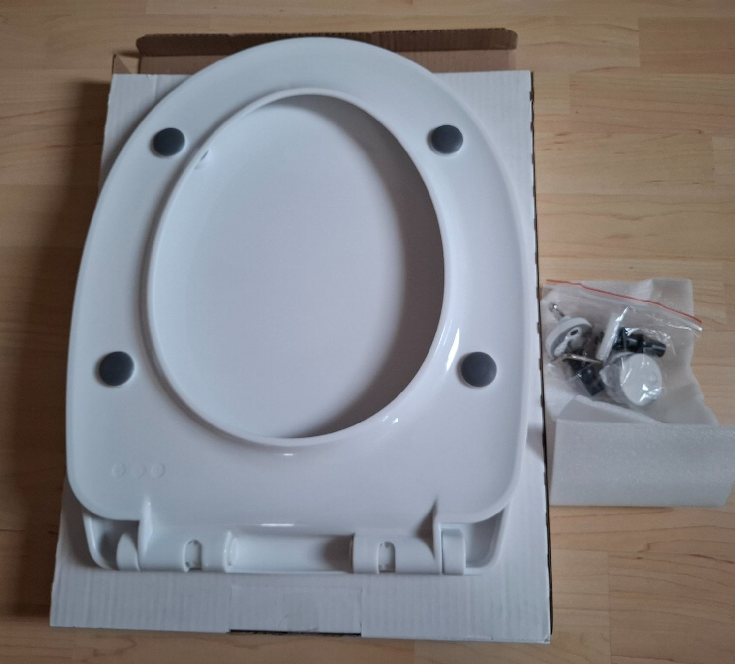 WC: WC Sitz (Gold) Neu – Nuovo (secondo la descrizione) da Oberurnen venduto da rotty80 3