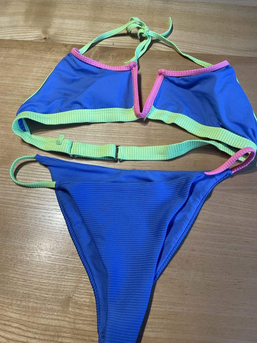 Maillots de bain & Bikinis: Bikini M – D'occasion à Wattwil par Weinachtsmann