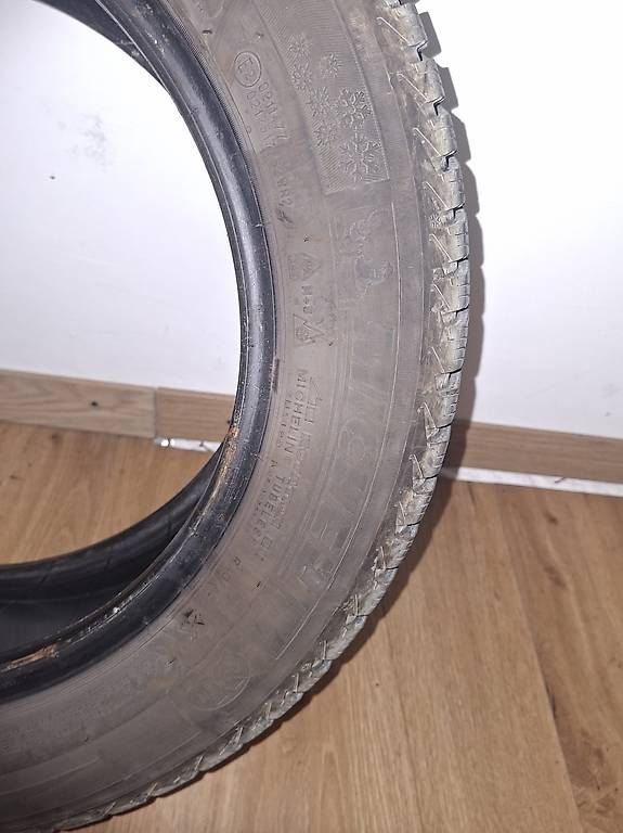 Pneus & Roues: 175/65R15 – D'occasion à St. Antoni par Menzce 1