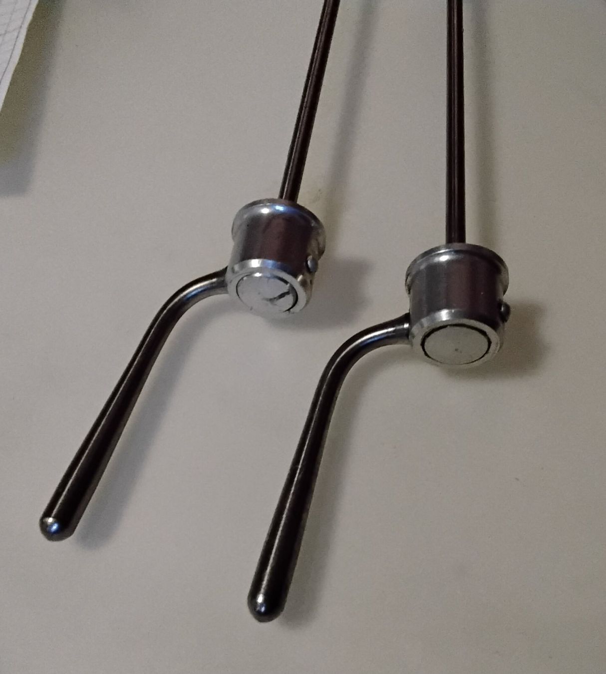 Pezzi di ricambio: Tune Titan Schnellspanner 100/135mm – Usato da Lohn-Ammannsegg venduto da analogis 1