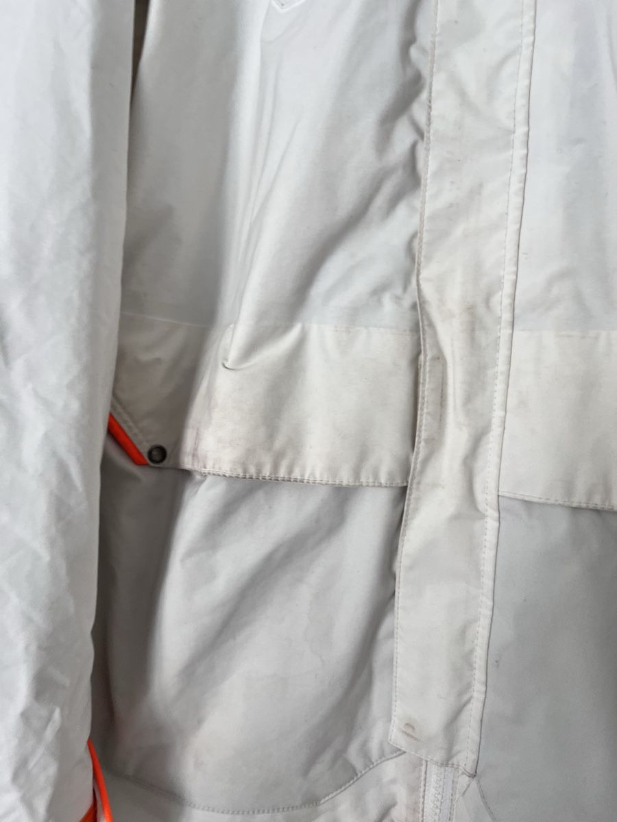 Helly Hansen Jacken: Helly Hansen Ski Jacket white L/G used condition – Gebraucht aus Lausanne von Danash 3
