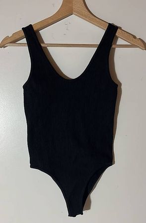 Body noir Zara M-L slim / Schwarzer Zara-Body M-L