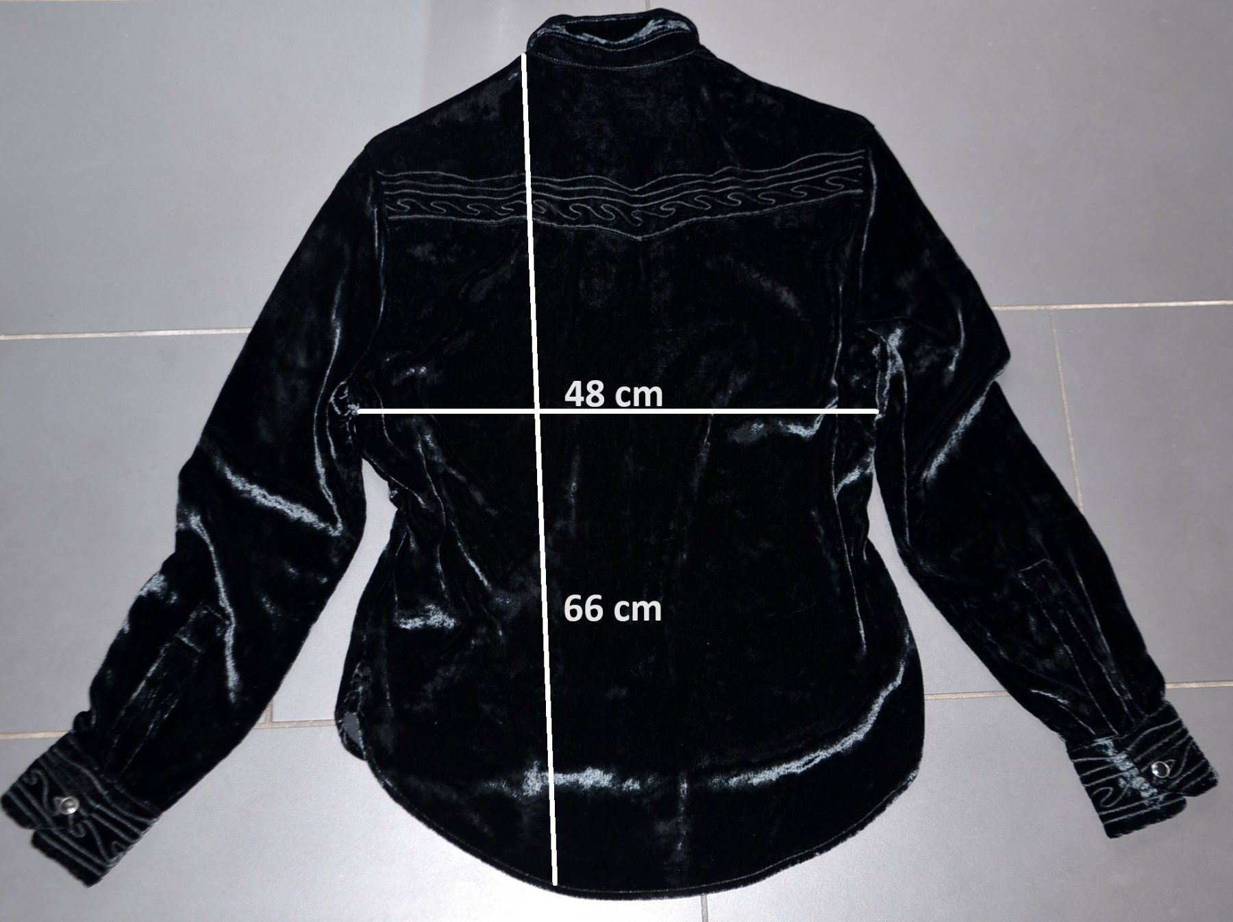 Saint Laurent Blusen: Saint Laurent Samtbluse / chemisier en velours .M – Gebraucht aus Collonges von arashee 2