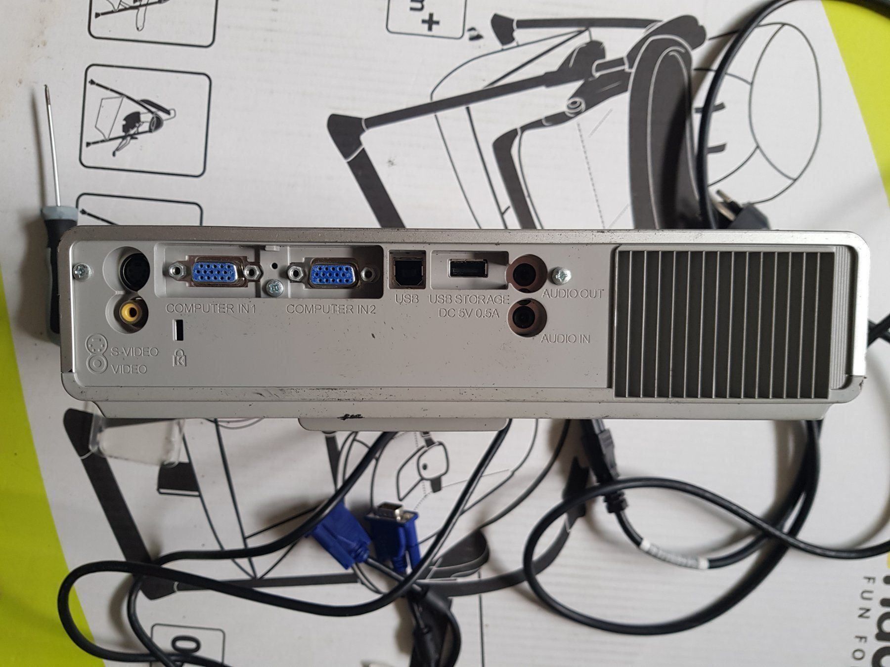 Hitachi Proiettori: Hitachi CPX1 XGA8 – Usato da Gerlafingen venduto da dulifuli 4