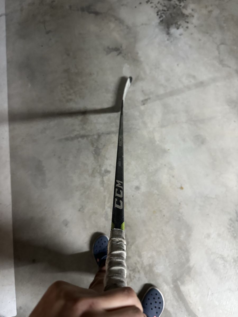 Ccm Bastoni & Pale: Eishockeyschläger CCM Ribcor 3 schwarz gebraucht – Usato da Reinach AG venduto da Shirpas_only 3