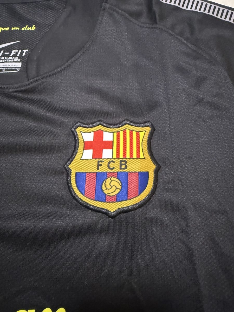 Nike Leibchen & Hosen: FC Barcelona Messi Trikot – Neu (gemäss Beschreibung) aus Bronschhofen von leo_99hp 3