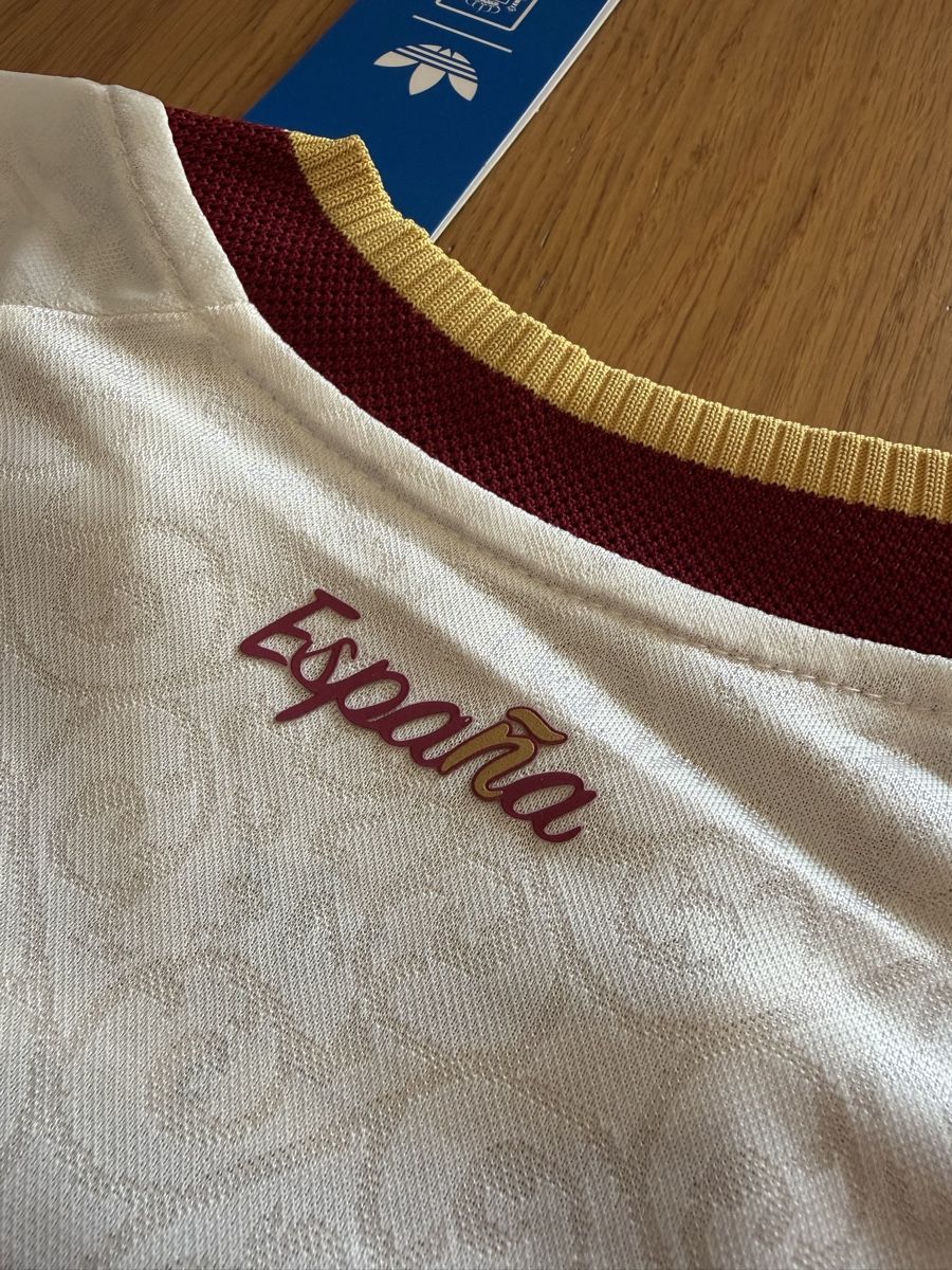 Adidas Leibchen & Hosen: Maillot Espagne 2026 taille S – Neu und originalverpackt aus Perly von Sam.crr 3
