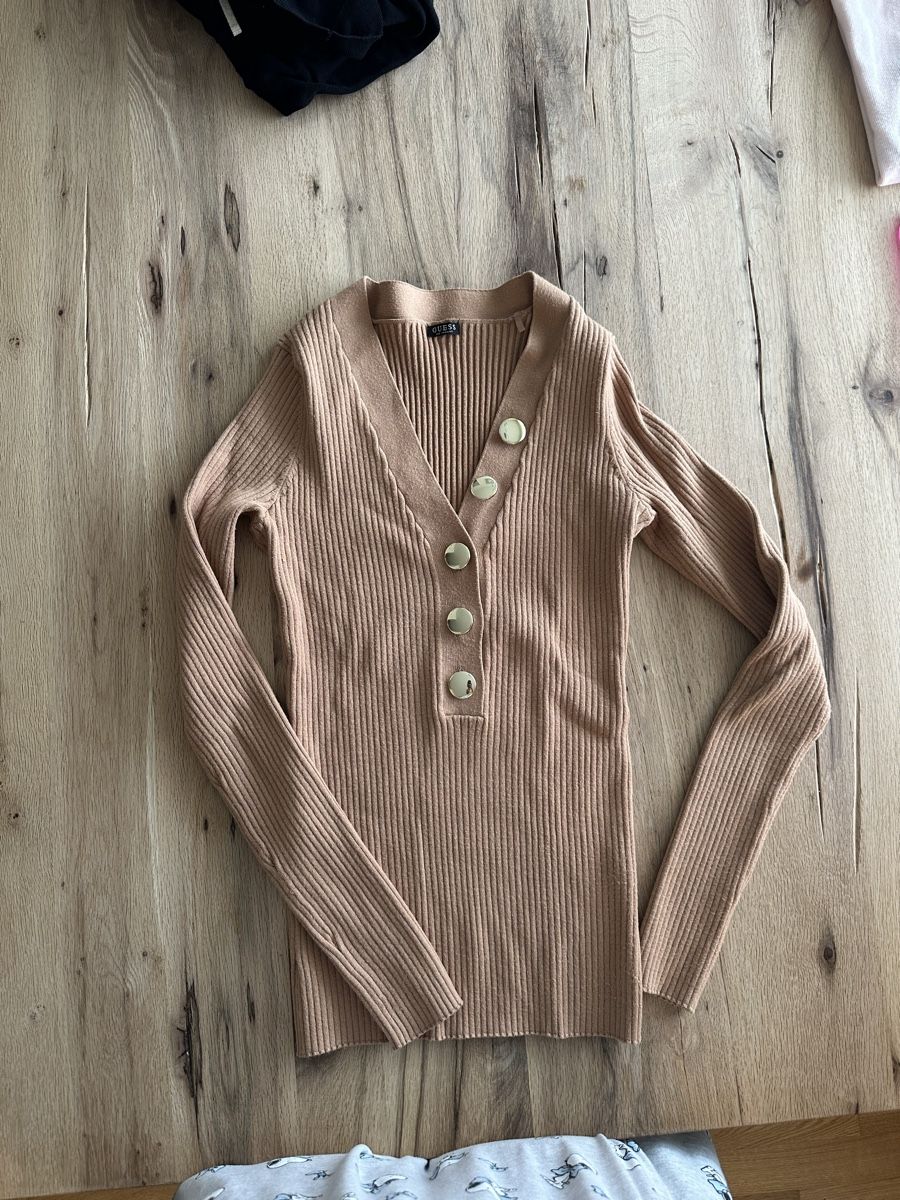 Guess Maglioni & Felpe: Guess Strickoberteil, nude, Grösse M – Nuovo (secondo la descrizione) da Glattbrugg venduto da SMusic98