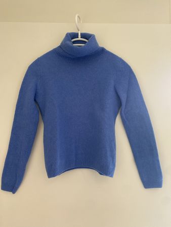 Rollkragen Wollpullover, Gr. S, Himmelblau