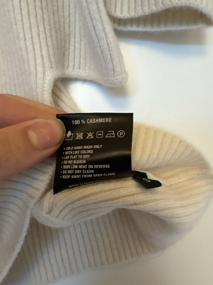 Top: Jacob Lee Cashmere Cut-Out Top – Nuovo e nell'imballaggio originale da Oberhasli venduto da ani_97f7 4