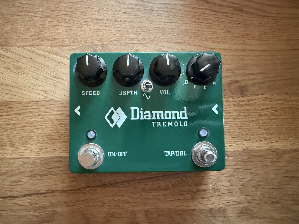 Musikinstrumente: Diamond Tremolo Guitar Effect Pedal – Gebraucht aus Vordemwald von gerard.green