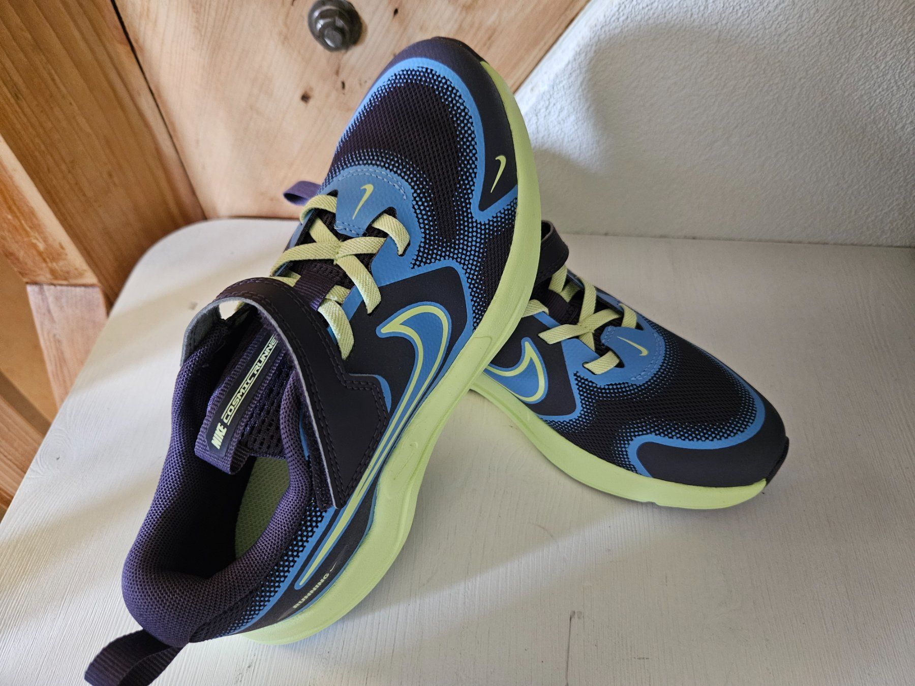 Nike Scarpe da uomo: Neue Nike schuhe grösse 34 – Usato da Zielebach venduto da him_dwt5