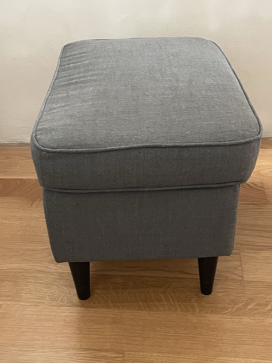 Ikea Tabourets: Repose-pied tissu gris – D'occasion à Schaffhausen par lau_vjb6