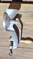 Vintage Rohco Küchenreibe / Raffel mit Kurbel