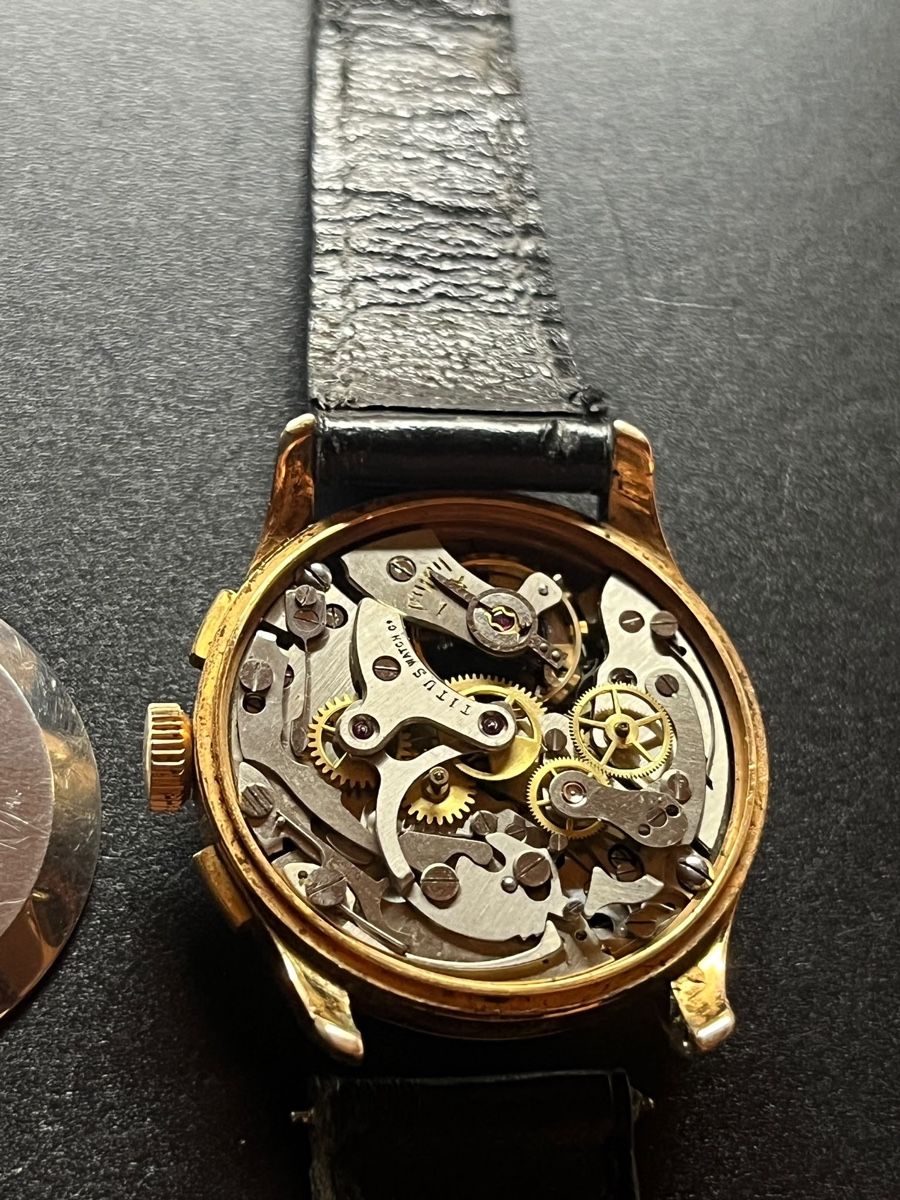 Orologi: Titus chronograph année 60 plaqué or  – Usato da Perly venduto da Alexandra309 1