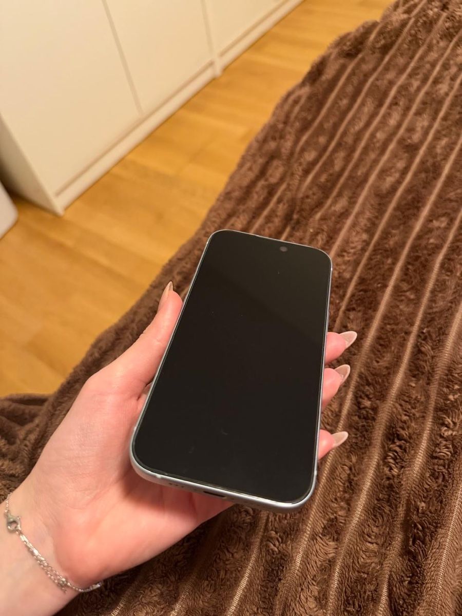 Apple Handys / Smartphones: iPhone 15 — 128GB – Neu (gemäss Beschreibung) aus Rheinfelden von bad_hhc7 1