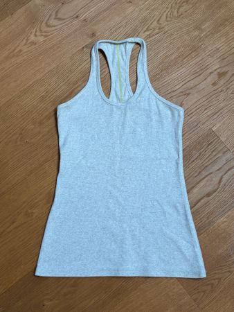 Lululemon Cool Racerback Top - Grösse 6
