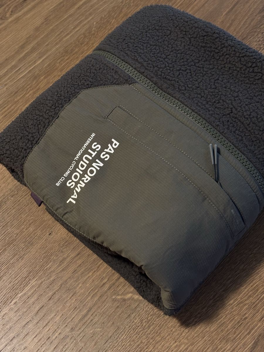 Pas Normal Studios Vestes: PNS Khaki Fleece Jacket – D'occasion à Mels par exploremore 2