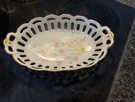 Elegante vintage Porzellan Schale mit Blumenmuster, Goldrand