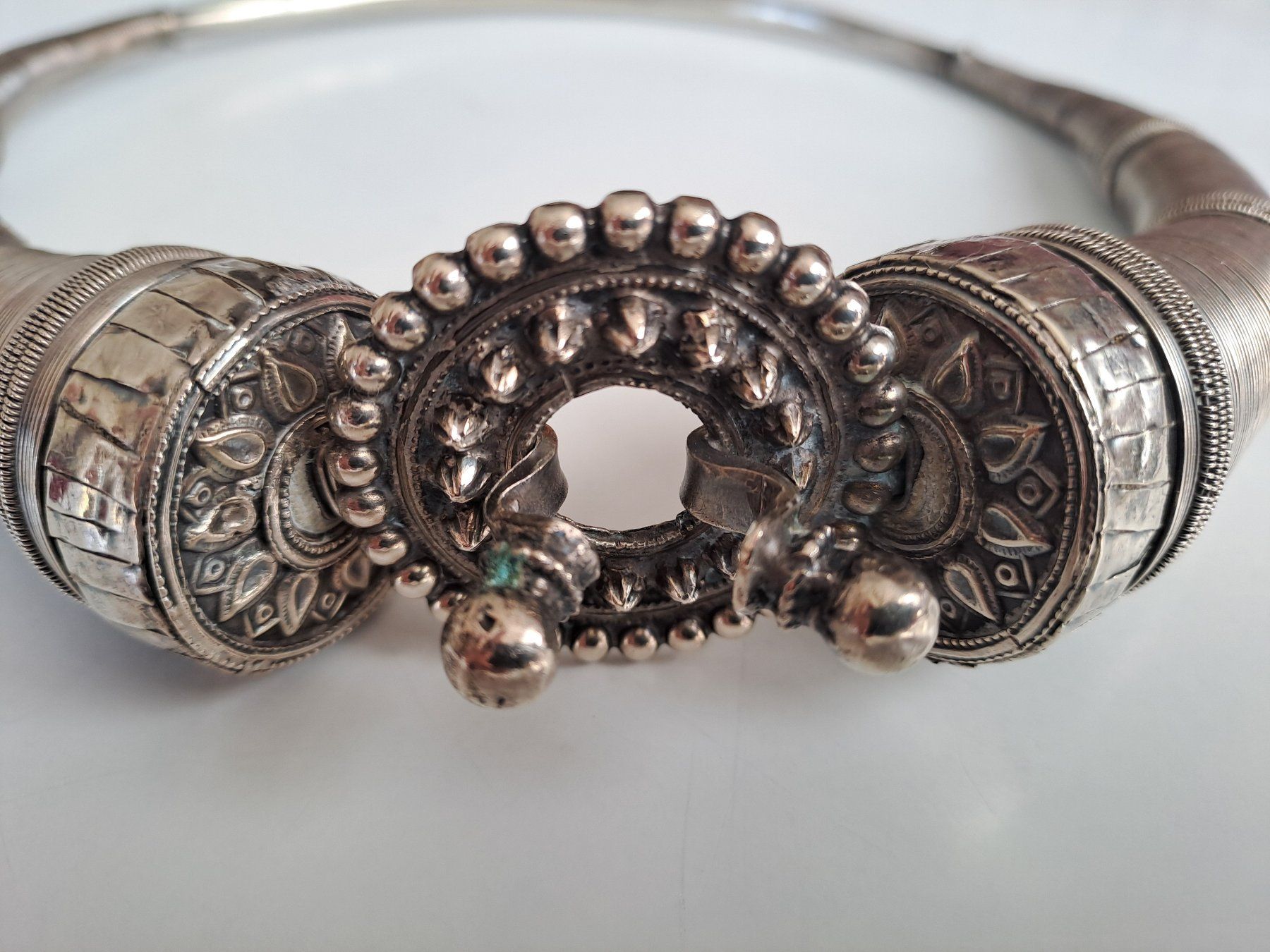 Colliers: COLLIER ARGENT  RAJASTHAN ANCIEN – D'occasion à LAUSANNE par KWEW 1