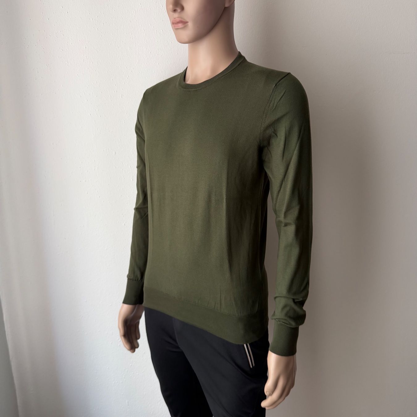 Pelikamo Pullover & Sweatshirts: PELIKAMO Pullover Rundhals 💚 – Gebraucht aus Zürich von ClosetQueen 3
