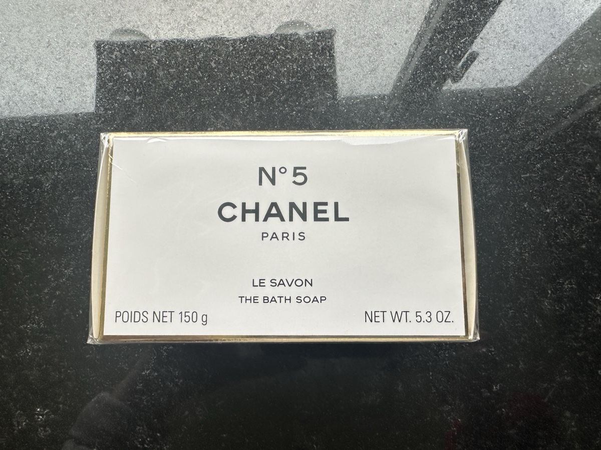 Chanel Doccia: Chanel N5 Seife – Nuovo (secondo la descrizione) da Bern venduto da Shininglove