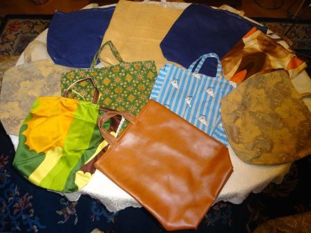 60 sacs à commissions