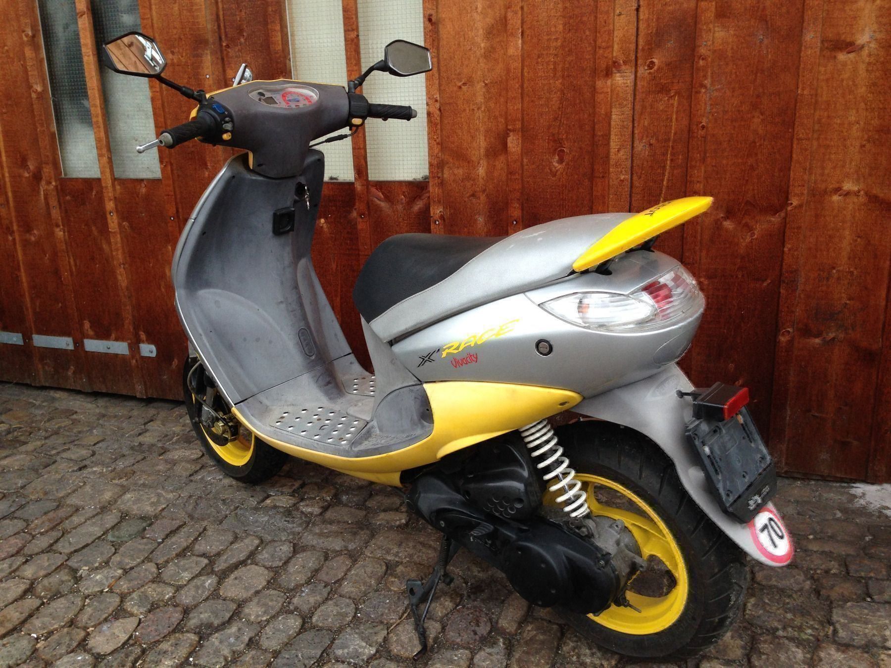 Scooter: Peugeot Vivacity 50IL – Usato da Spreitenbach venduto da Schumacher 3