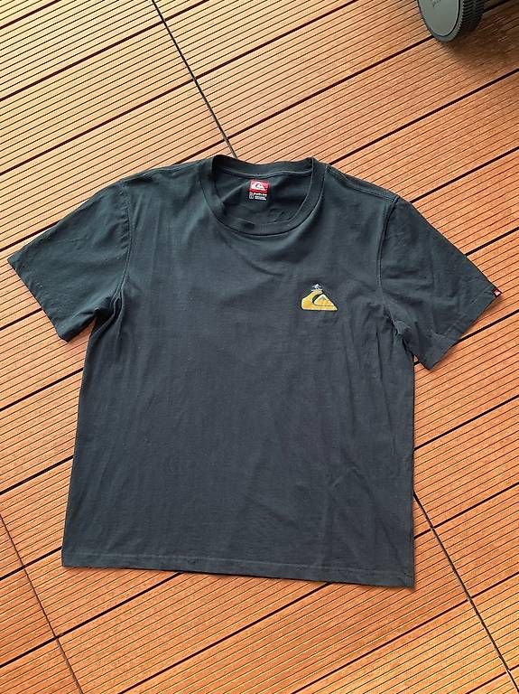 Quiksilver T-Shirts: Quiksilver T-Shirt – Gebraucht aus huttwil von Cabe 2