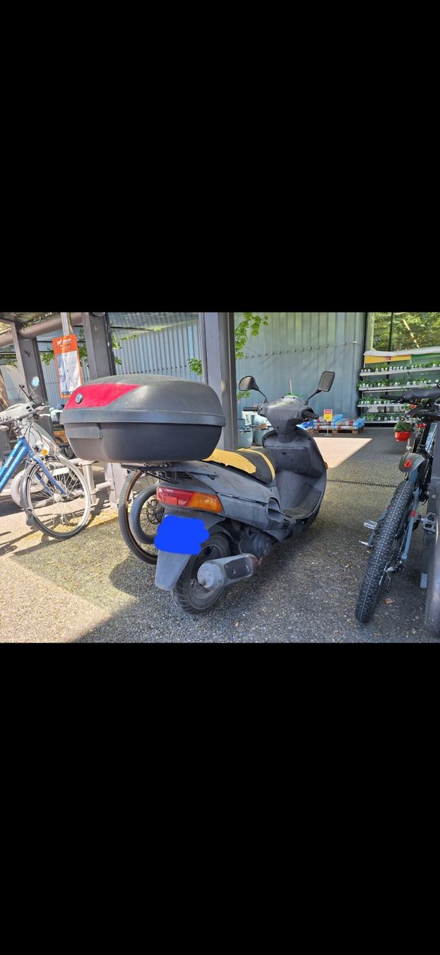 Suzuki Strada: Occasion Motorroller Roller ab MFK Topcase Inklusive! – Difettoso da Gwatt (Thun) venduto da Enna86 1