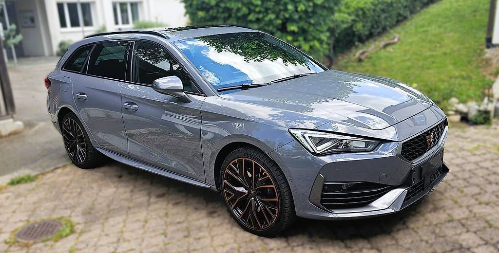 Cupra Automobili: Cupra Leon ST 1.4 e-Hybrid pHEV DSG – Usato da Dornach venduto da SebaRider