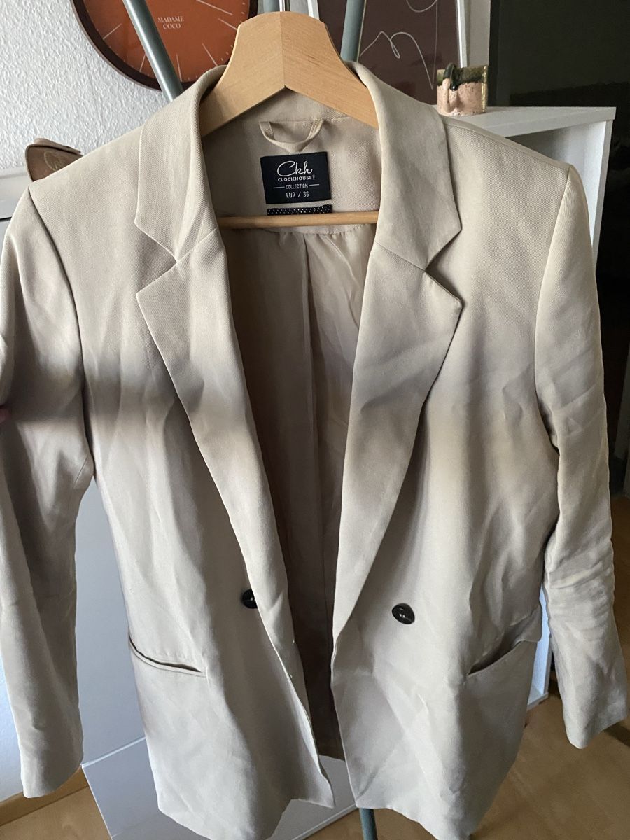 Giacche: Leichter Blazer Gr. 36 von Clockhouse – Usato da Zürich venduto da Grejsa