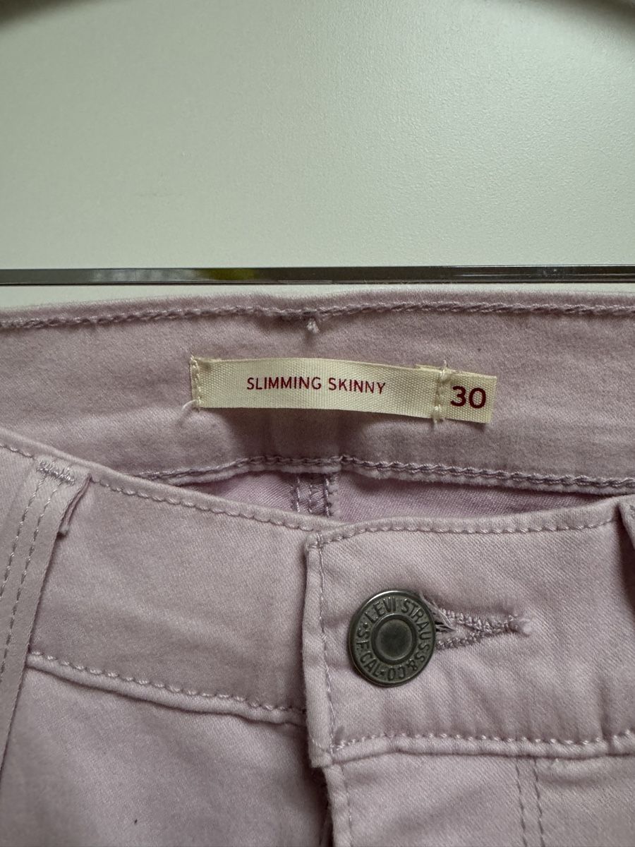 Levi's Jeans: Levi‘s Jeans Rosa – Usato da Aesch BL venduto da comven 1