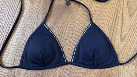 NEU: schwarzes Bikini-Oberteil XS Tommy Hilfiger