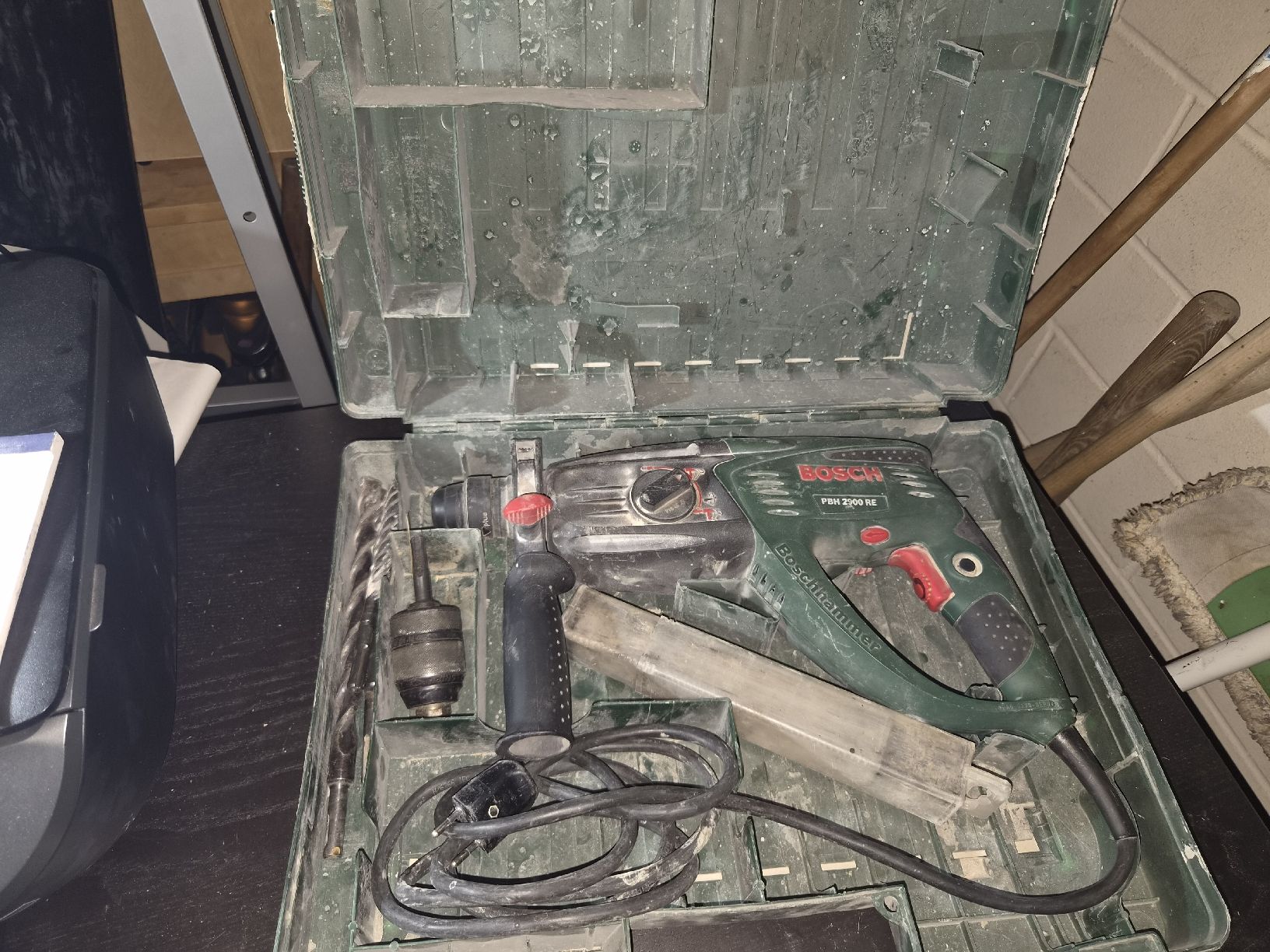 Tutte le macchine: Bohrhammer von Bosch – Usato da Aesch BL venduto da RedChief-125