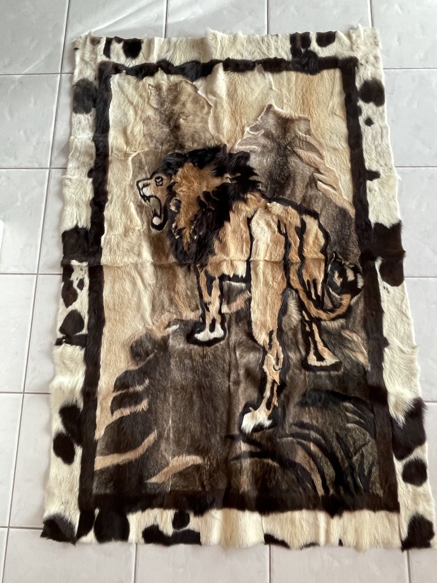 Tappeti: Fell Teppich/Wandteppich – Usato da Lengnau AG venduto da Sayuri5